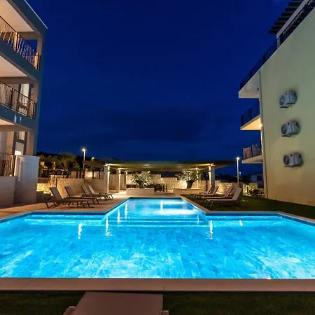 Exclusive Vista Hills