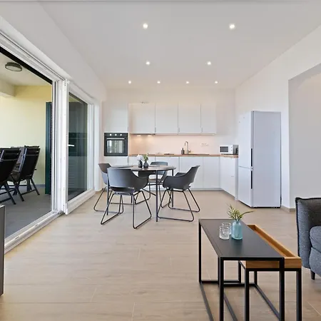 Exclusive Vista Hills סביד
