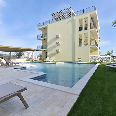 Exclusive Vista Hills דירה