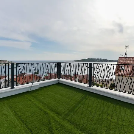 Exclusive Vista Hills *