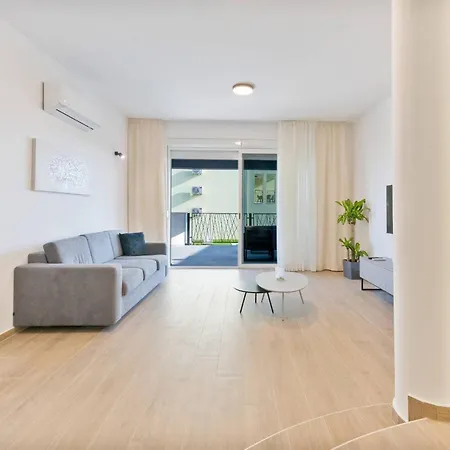 Exclusive Vista Hills