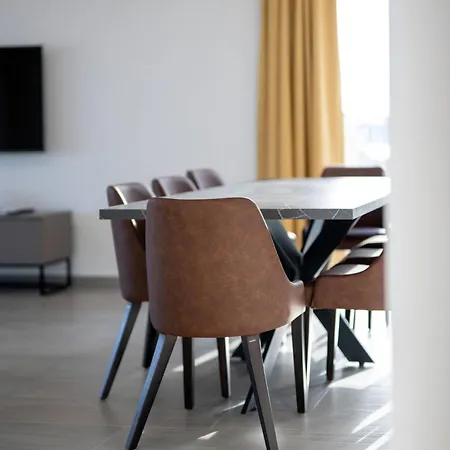 Exclusive Vista Hills