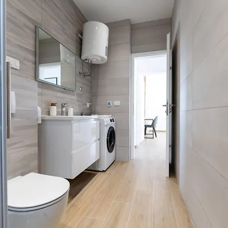 Exclusive Vista Hills Sevid