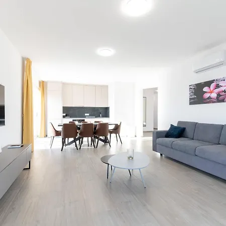 Exclusive Vista Hills Lägenhet *