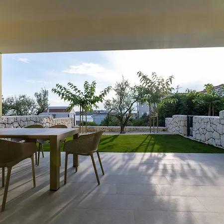 Exclusive Vista Hills דירה *